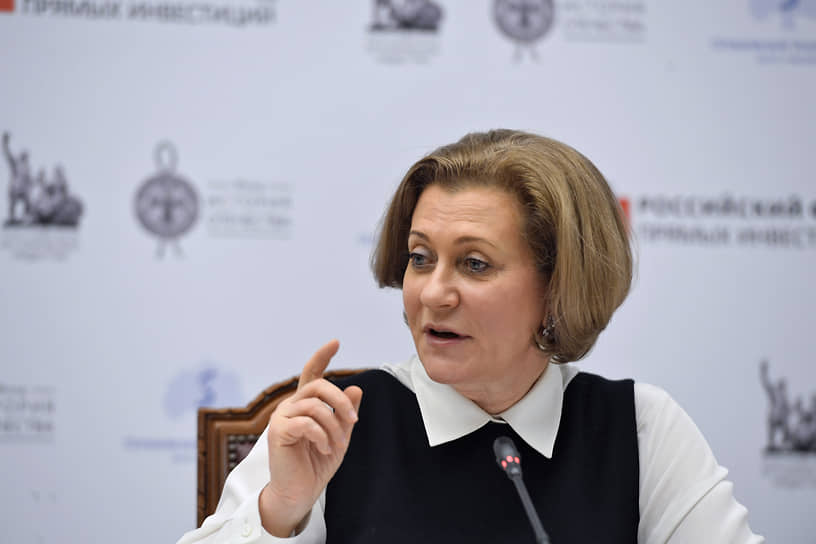 Анна Попова