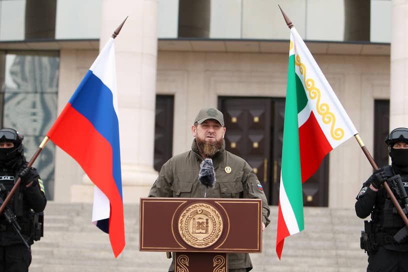 Рамзан Кадыров во время проверки личного состава в конце февраля в Грозном