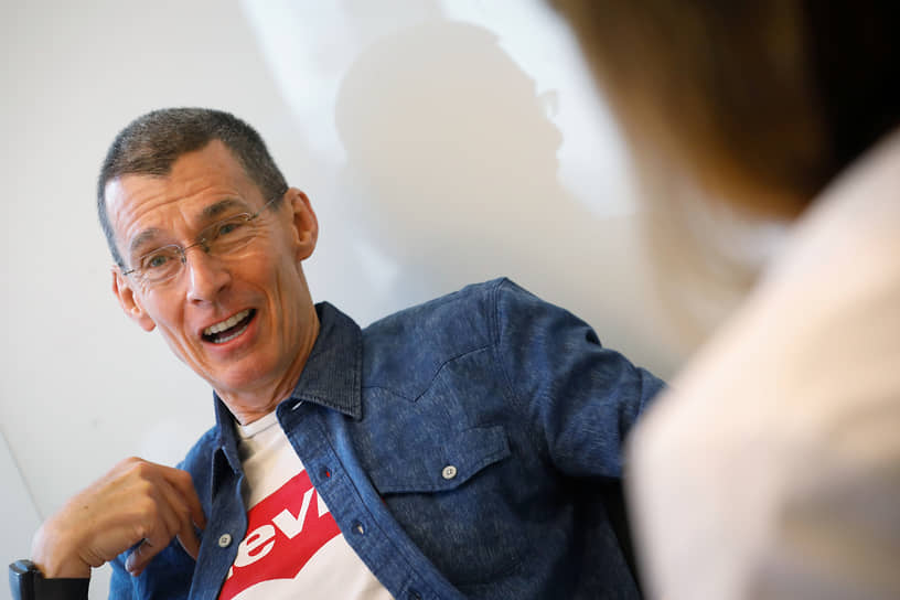 Глава Levi Strauss & Co. Чип Берг  в 2019 году