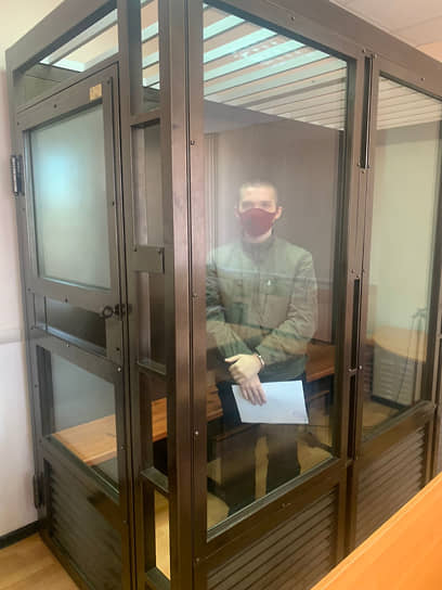 Сергей Командиров в зале суда