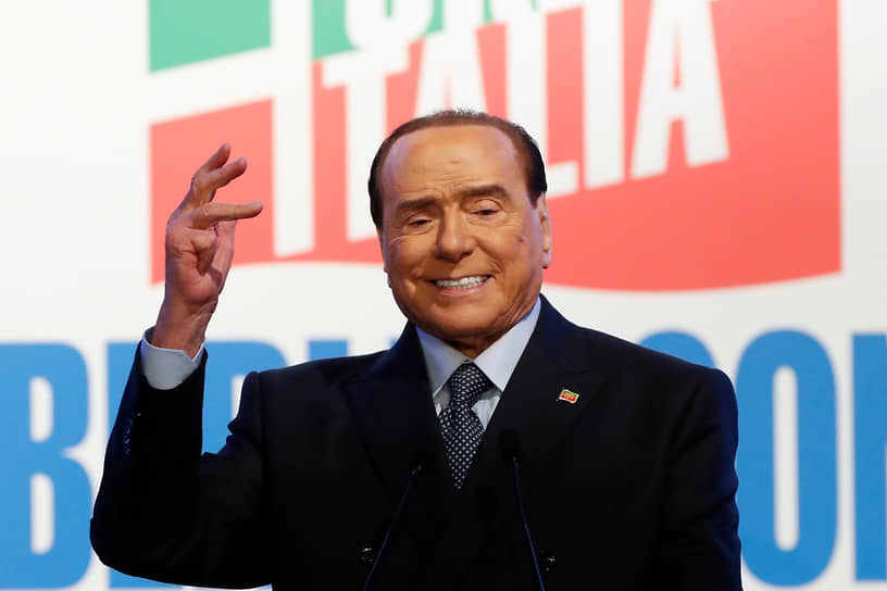 Сильвио Берлускони  в апреле 2022 года