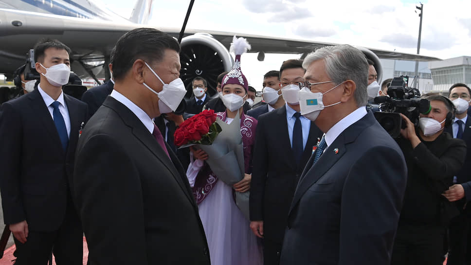 Как Си Цзиньпин прибыл в Казахстан