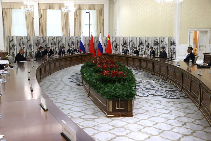 Встреча делегаций России и Китая 