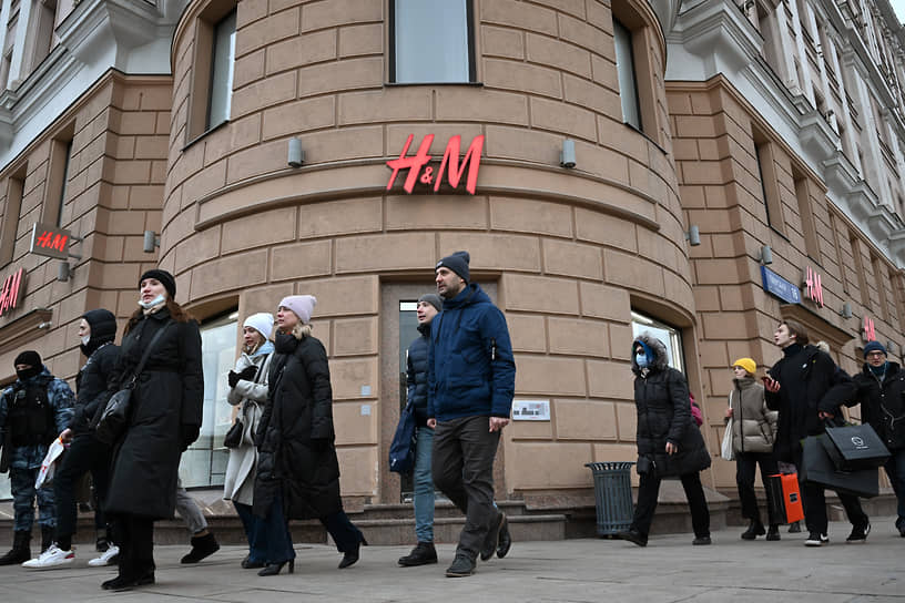 Магазин одежды H&M на Тверской улице