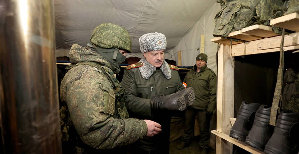 Александр Лукашенко на полигоне Обуз-Лесновский 