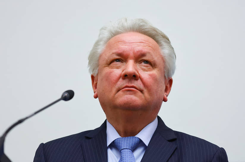 Армин Паппергер
