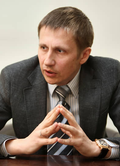 Александр Фролов