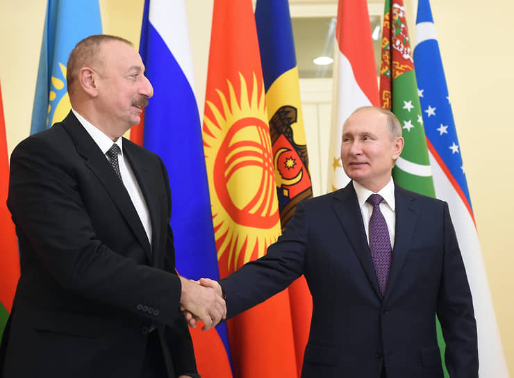 Ильхам Алиев (слева) и Владимир Путин 