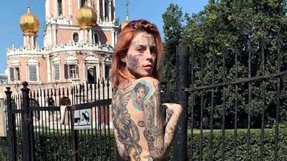 В Москве суд отправил блогершу на принудительное лечение после обнаженной фотосессии у храма – Коммерсантъ