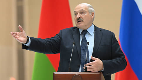 Лукашенко считает публикации о планах РФ поглотить Белоруссию попыткой поссорить страны