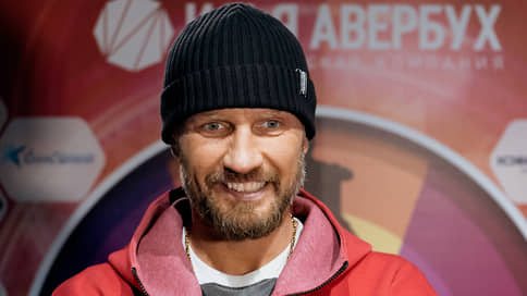 ТАСС: Роман Костомаров выходит из медикаментозного сна