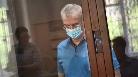Суд продлил арест экс-губернатора Пензенской области Белозерцева и главы «Биотэка» Шпигеля