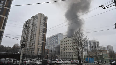 При пожаре на складе ростовского погрануправления ФСБ один человек погиб, двое пострадали