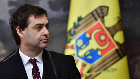 Глава МИД Молдавии анонсировал введение санкций против десятка россиян