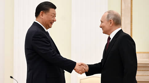 В Кремле началась неформальная встреча Путина и Си