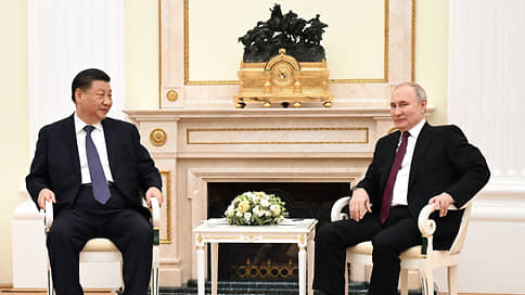 Ушаков допустил визит Путина в Китай
