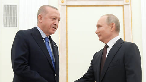 Эрдоган и Путин обсудили по телефону Украину