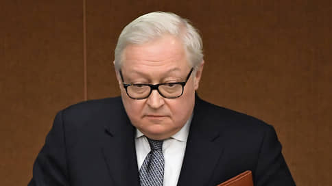 Замглавы МИД РФ Рябков: без уведомления США не могут прекратить обмен данными в рамках ДСНВ