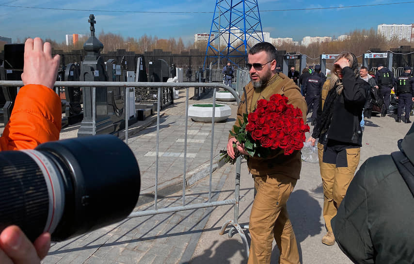 Экс-министр информации ДНР, военный обозреватель Даниил Безсонов