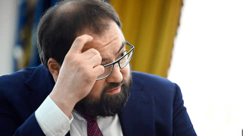 Глава Минцифры Шадаев: до 80% мошеннических звонков совершается по WhatsApp