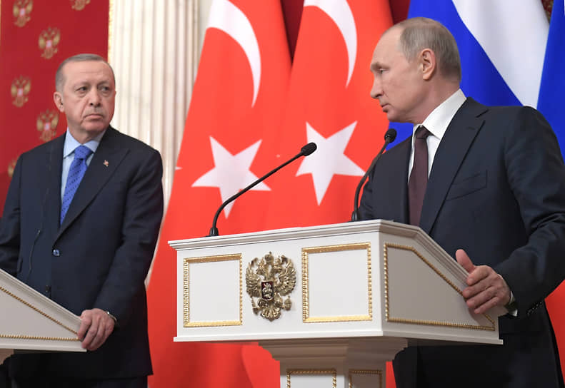 Реджеп Тайип Эрдоган (слева) и Владимир Путин в 2020 году