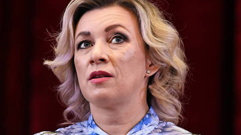 Захарова пообещала ответить на высылку российских дипломатов из Швеции