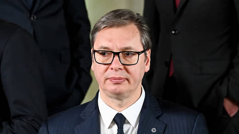Вучич покинул пост лидера правящей Сербской прогрессивной партии