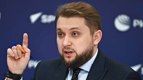 Вице-спикер Госдумы Чернышов предложил уменьшить срок летнего отключения горячей воды до трех дней