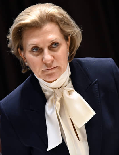 Анна Попова
