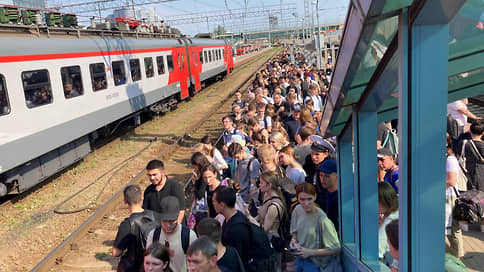 На вокзале Ростова-на-Дону очереди из желающих уехать