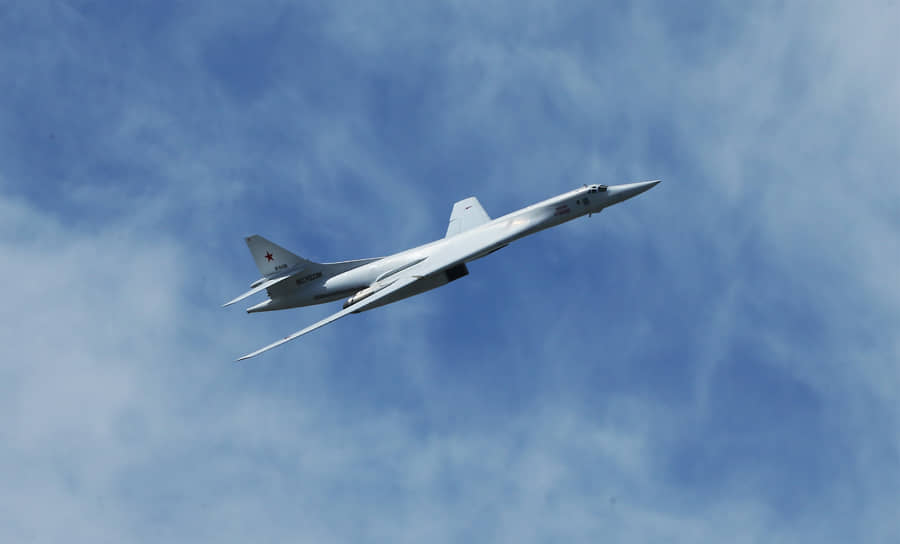 Ту-160
