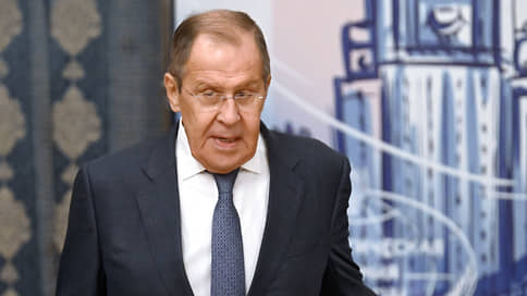 Лавров: США управляют конфликтом на Украине и ведут войну против России