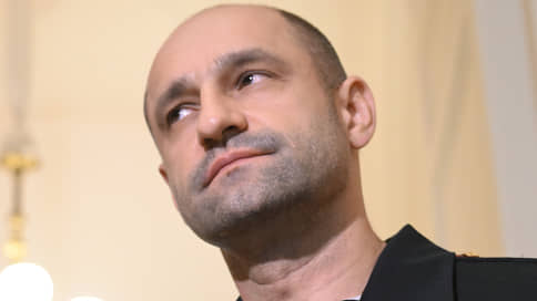 Спикером парламента ДНР станет комбат Жога, сенатором волонтер Волошин