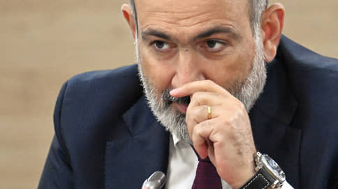 Грапарак: премьер-министр Армении Пашинян не собирается покидать свой пост