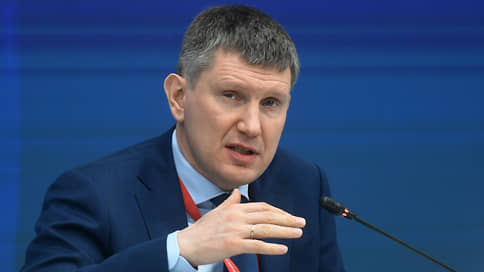 Глава Минэкономики: доллар к концу года будет стоить 94 рубля