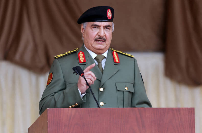 Халифа Хафтар во время празднования Дня независимости Ливии в декабре 2020 года