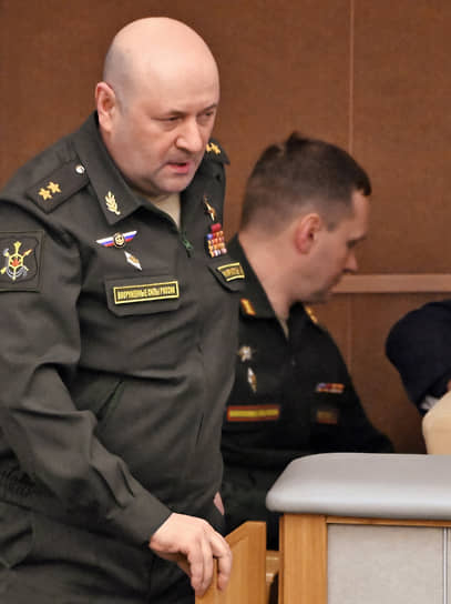 Начальник войск РХБЗ Кириллов: США свернули часть биологических программ в мире