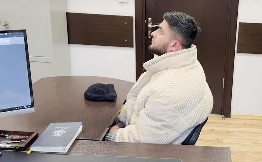 Салмон Раджабзода (блогер Джумабой)