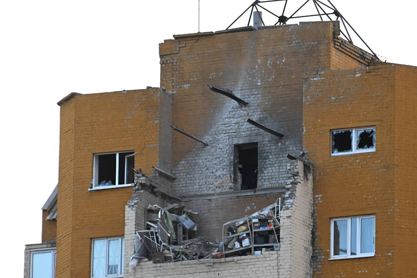 Жилой дом в Белгороде, разрушенный после обстрела