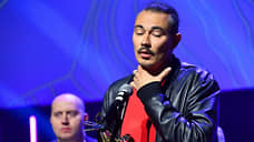 Жора Крыжовников получил премию как лучший режиссер интернет-сериала