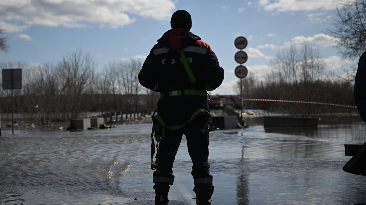 В Курганской области из зоны подтопления эвакуировано свыше 12 тыс. человек  – Коммерсантъ