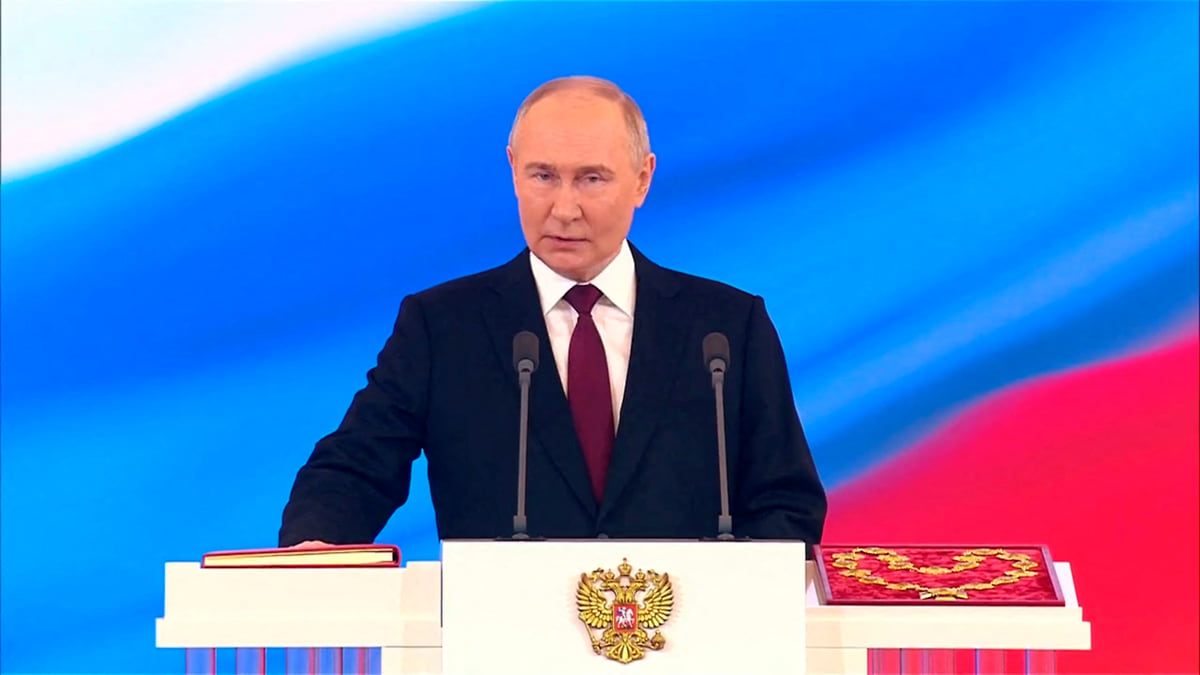 Владимир Путин в пятый раз вступил в должность президента России