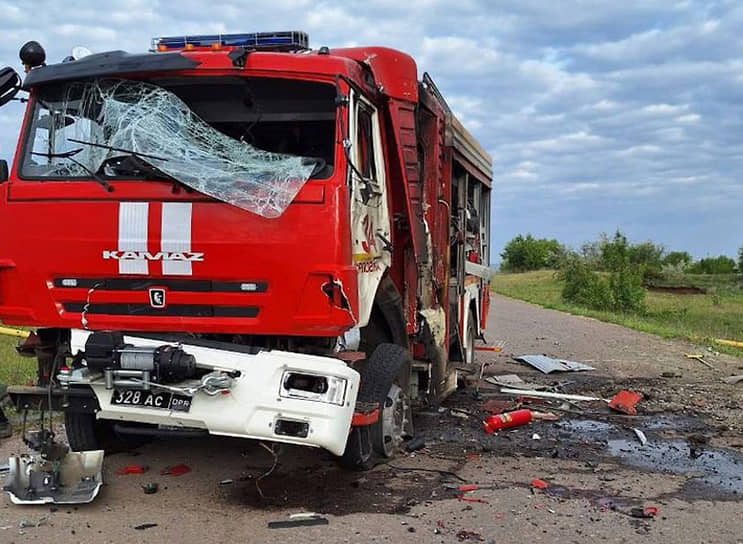 Последствия атаки беспилотника в Горловке