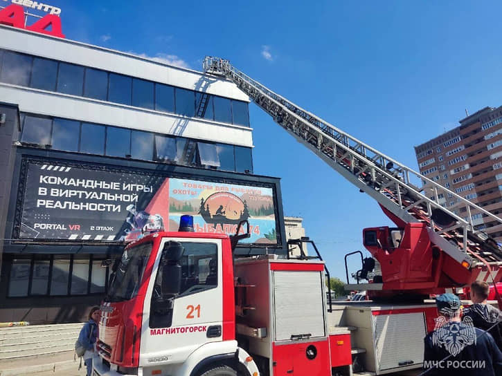 Пожар в торговом центре в Магнитогорске