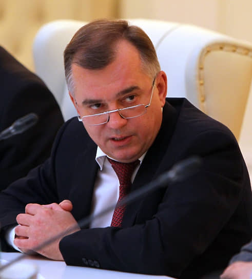Владимир Кулишов