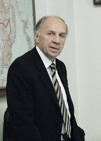 Анатолий Потапов в 2002 году