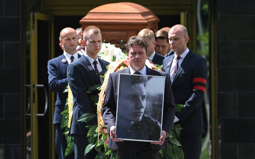 Похороны журналиста Никиты Цицаги