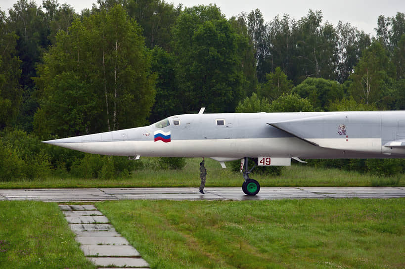 Стратегический бомбардировщик Ту-22М3