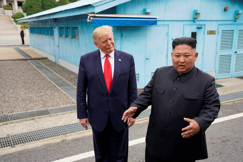 Дональд Трамп (слева) и Ким Чен Ын в 2019 году
