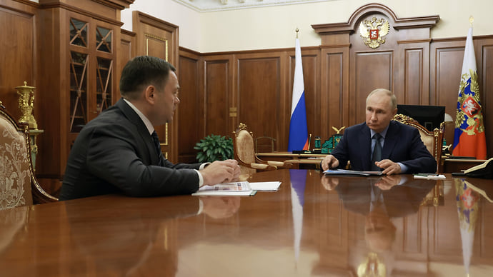 Владимир Путин обсудил с Петром Фрадковым работу Промсвязьбанка